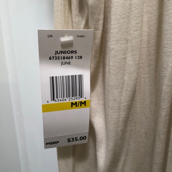 NWT Nude tank - Picture 4 of 5